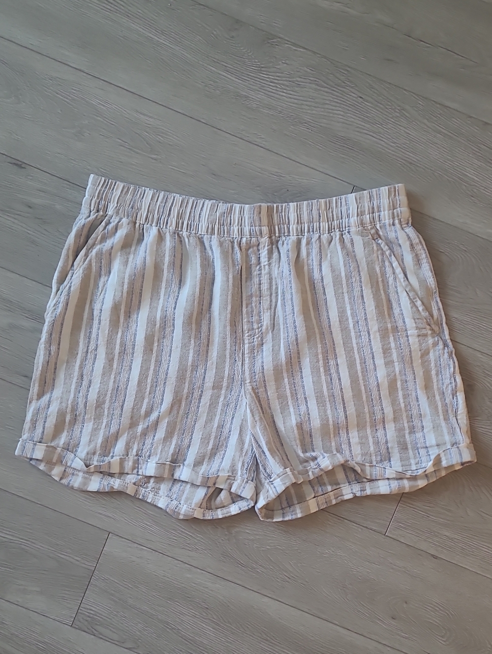 Frank & Oak Linen Blend Shorts